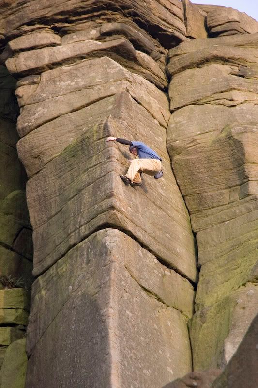 IMAGE: http://i99.photobucket.com/albums/l284/stave_2006/Climbing/IMG_7313.jpg
