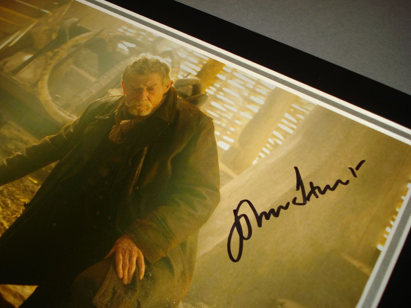 GENUINE HAND SIGNED AUTOGRAPH PHOTO FROM UP NORTH MEMORABILIA