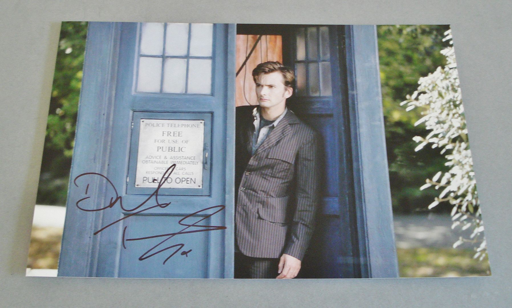 GENUINE HAND SIGNED AUTOGRAPH PHOTO FROM UP NORTH MEMORABILIA