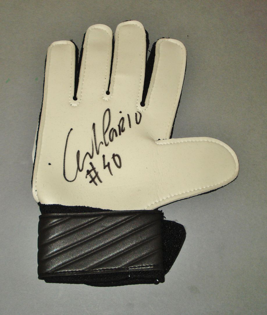 GENUINE HAND SIGNED AUTOGRAPH PHOTO FROM UP NORTH MEMORABILIA
