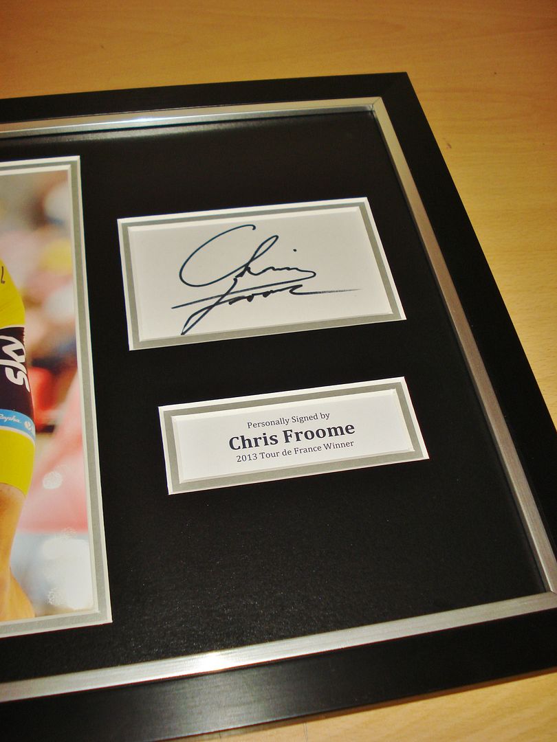 GENUINE HAND SIGNED AUTOGRAPH PHOTO FROM UP NORTH MEMORABILIA
