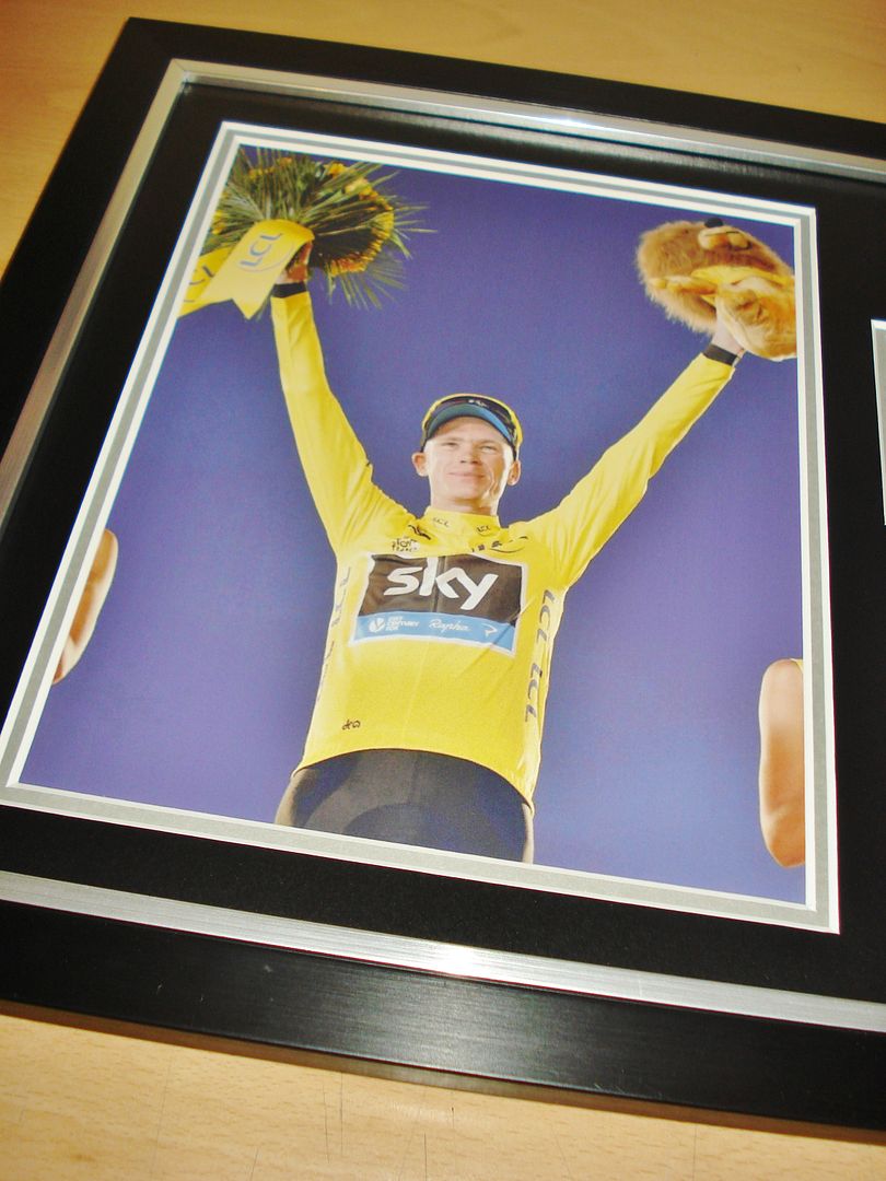 GENUINE HAND SIGNED AUTOGRAPH PHOTO FROM UP NORTH MEMORABILIA