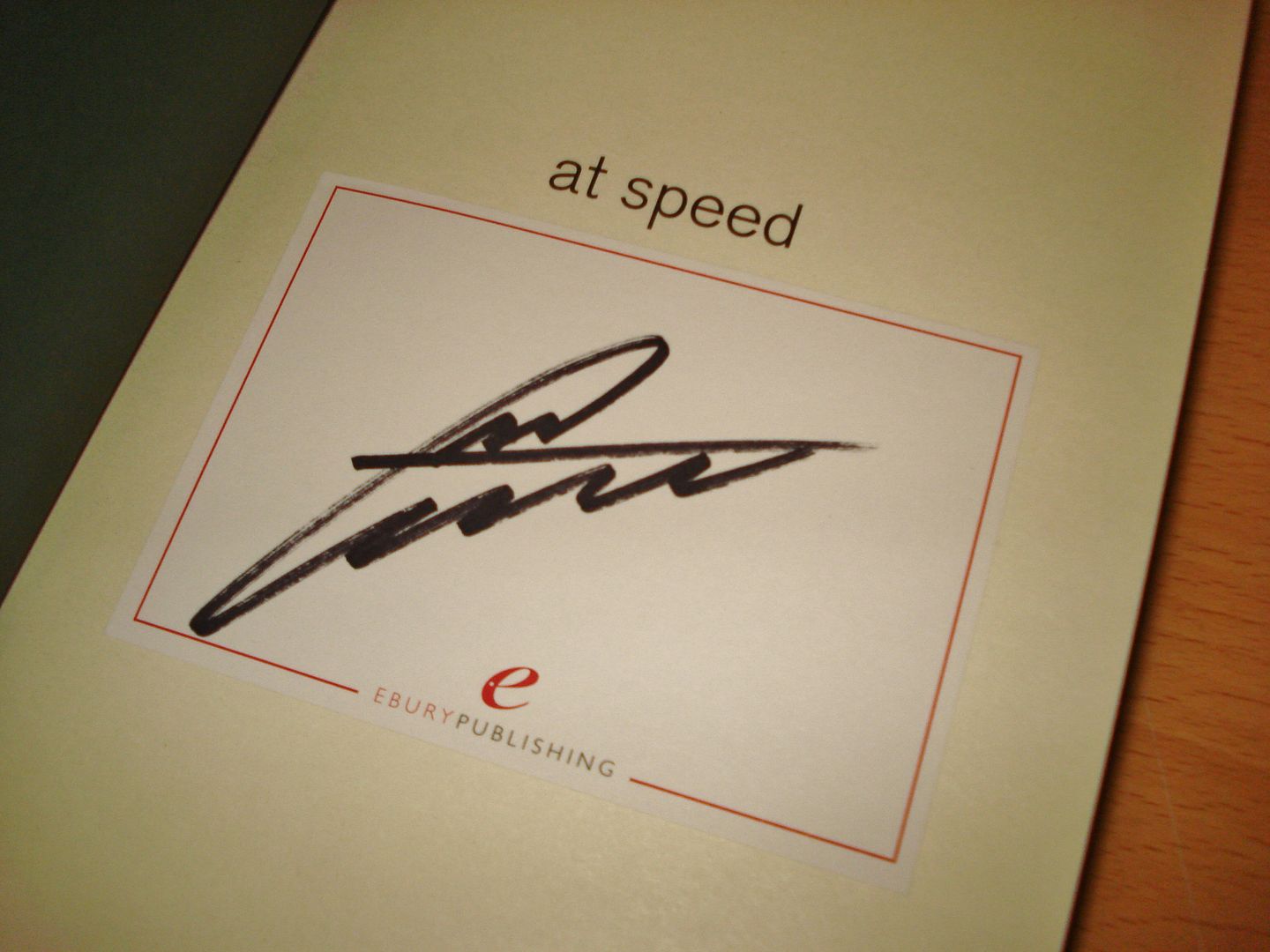 GENUINE HAND SIGNED AUTOGRAPH PHOTO FROM UP NORTH MEMORABILIA