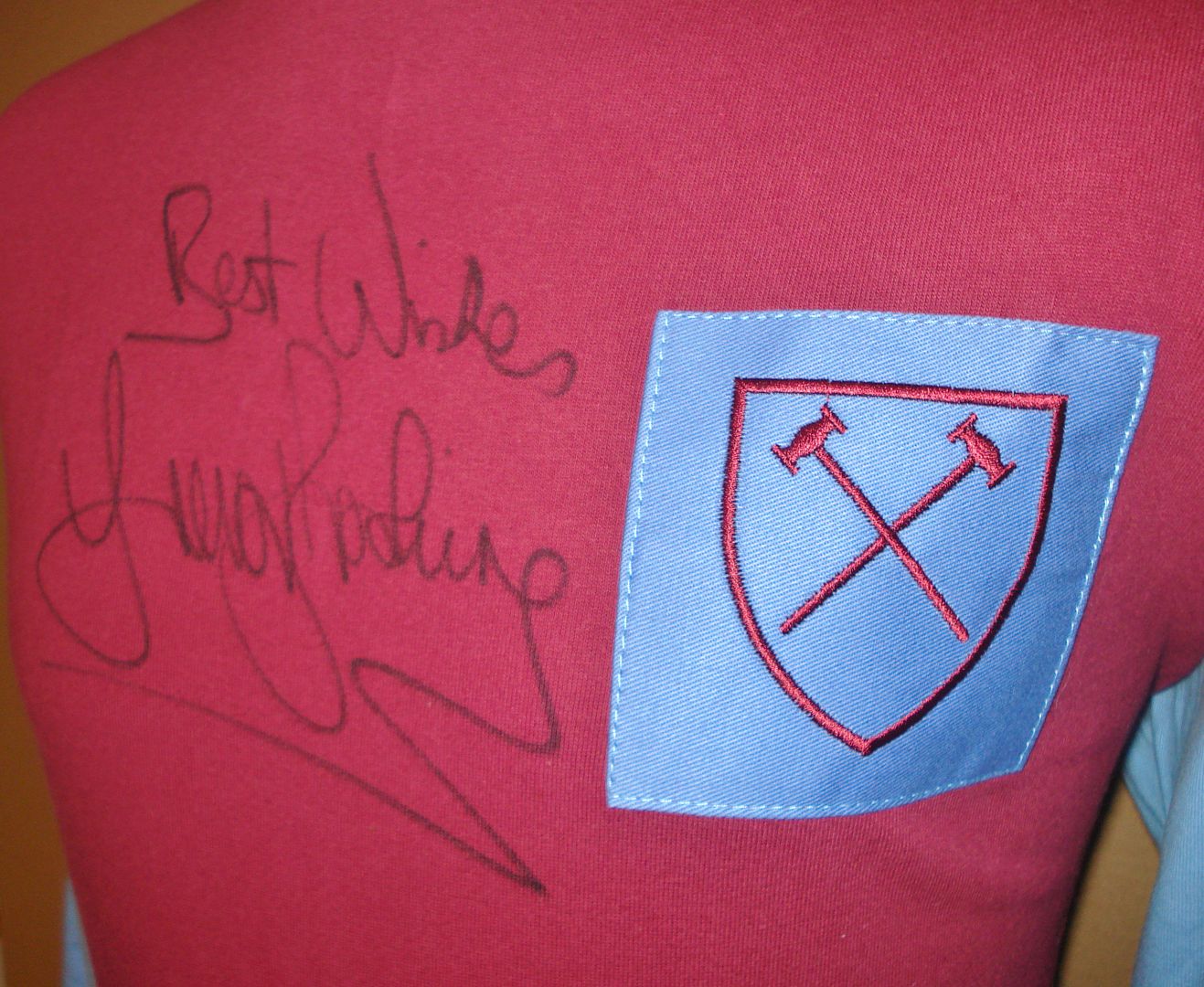 GENUINE HAND SIGNED AUTOGRAPH PHOTO FROM UP NORTH MEMORABILIA