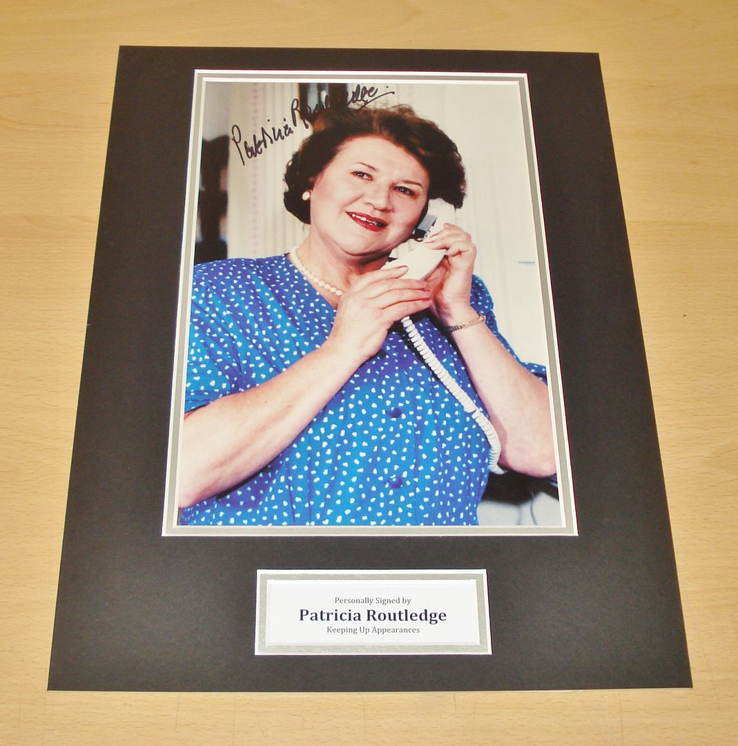 GENUINE HAND SIGNED AUTOGRAPH PHOTO FROM UP NORTH MEMORABILIA