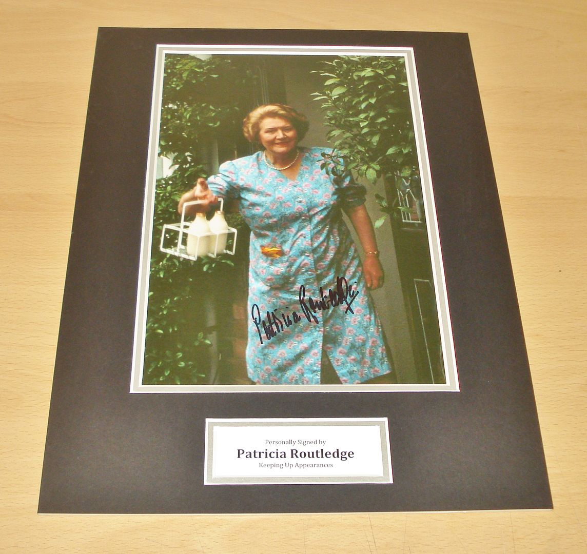 GENUINE HAND SIGNED AUTOGRAPH PHOTO FROM UP NORTH MEMORABILIA