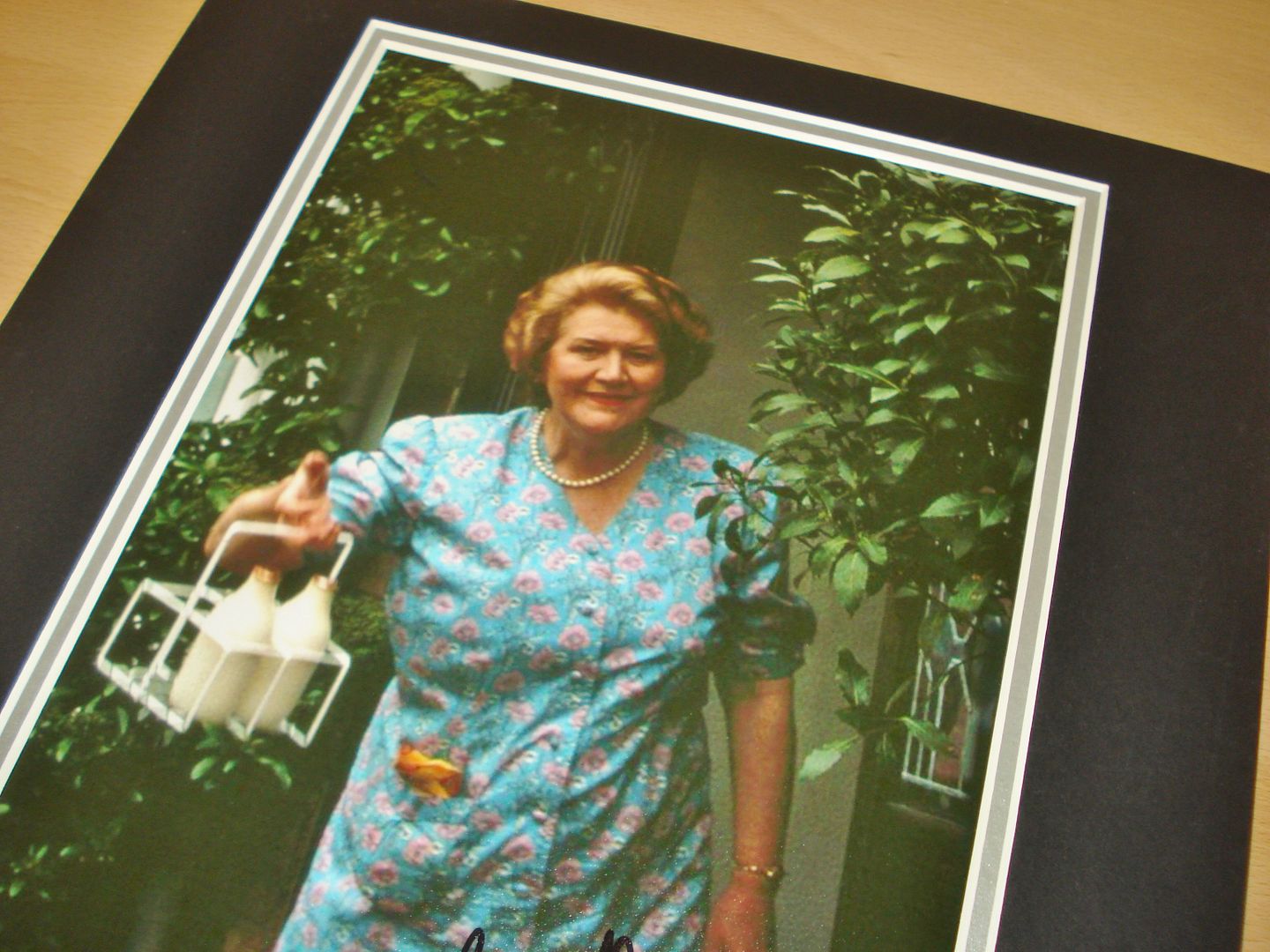 GENUINE HAND SIGNED AUTOGRAPH PHOTO FROM UP NORTH MEMORABILIA