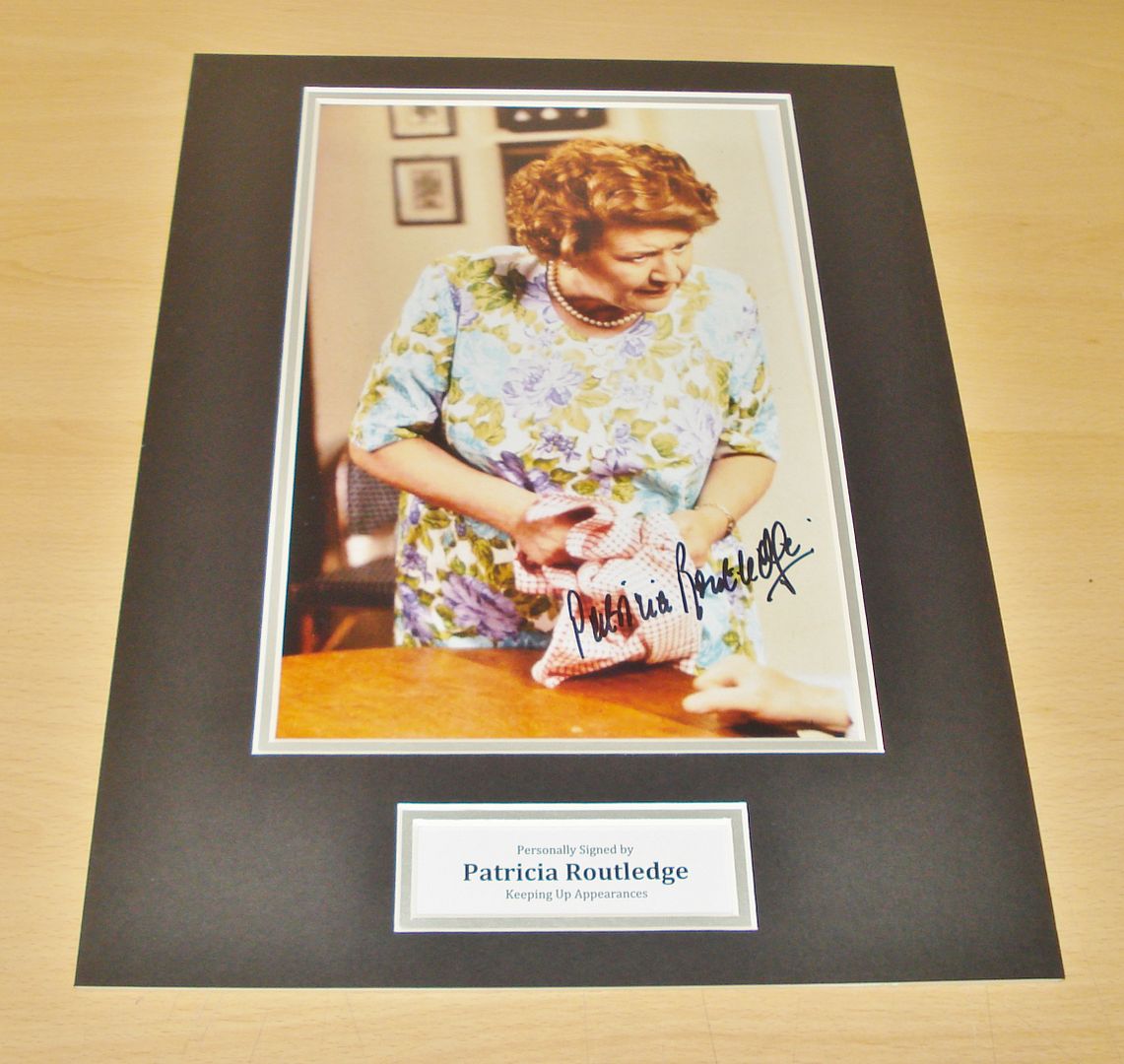 GENUINE HAND SIGNED AUTOGRAPH PHOTO FROM UP NORTH MEMORABILIA