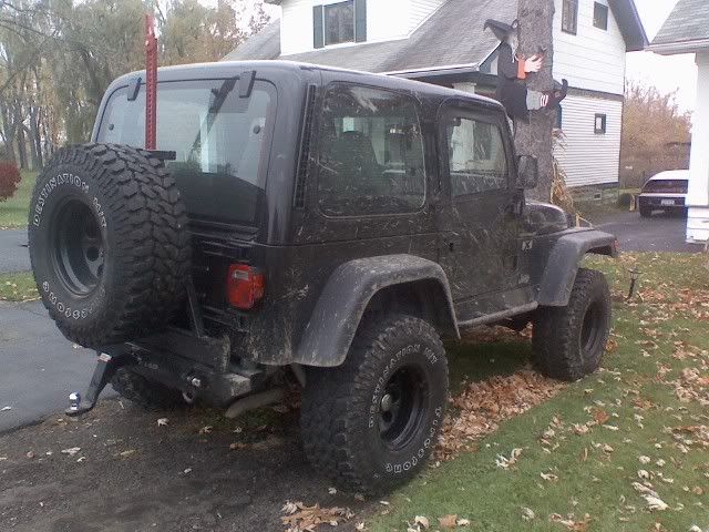 http://i99.photobucket.com/albums/l289/mjw4669/02%20Jeep%20Wrangler%20X/1109071635a.jpg