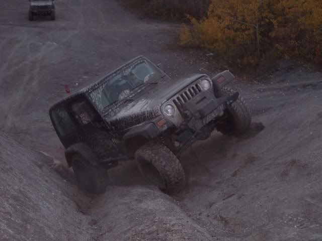 http://i99.photobucket.com/albums/l289/mjw4669/02%20Jeep%20Wrangler%20X/normal_100_2172.jpg