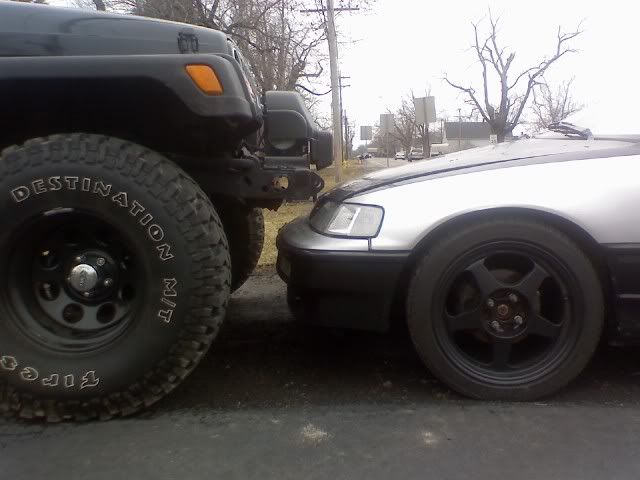 http://i99.photobucket.com/albums/l289/mjw4669/CRX/crxjeep.jpg