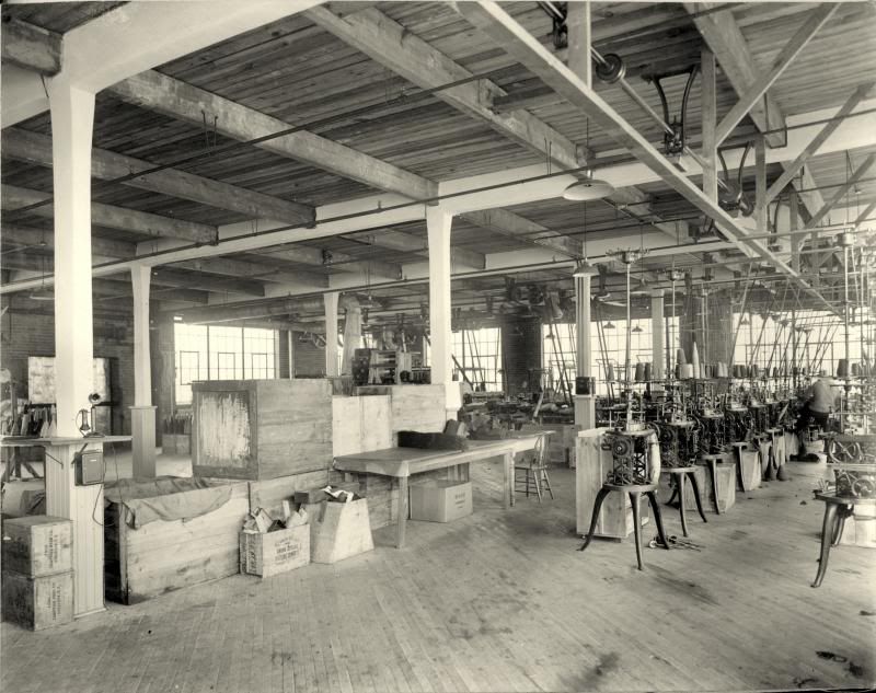 LionKnittingMillsCo-1919_zps9417ea25.jpg