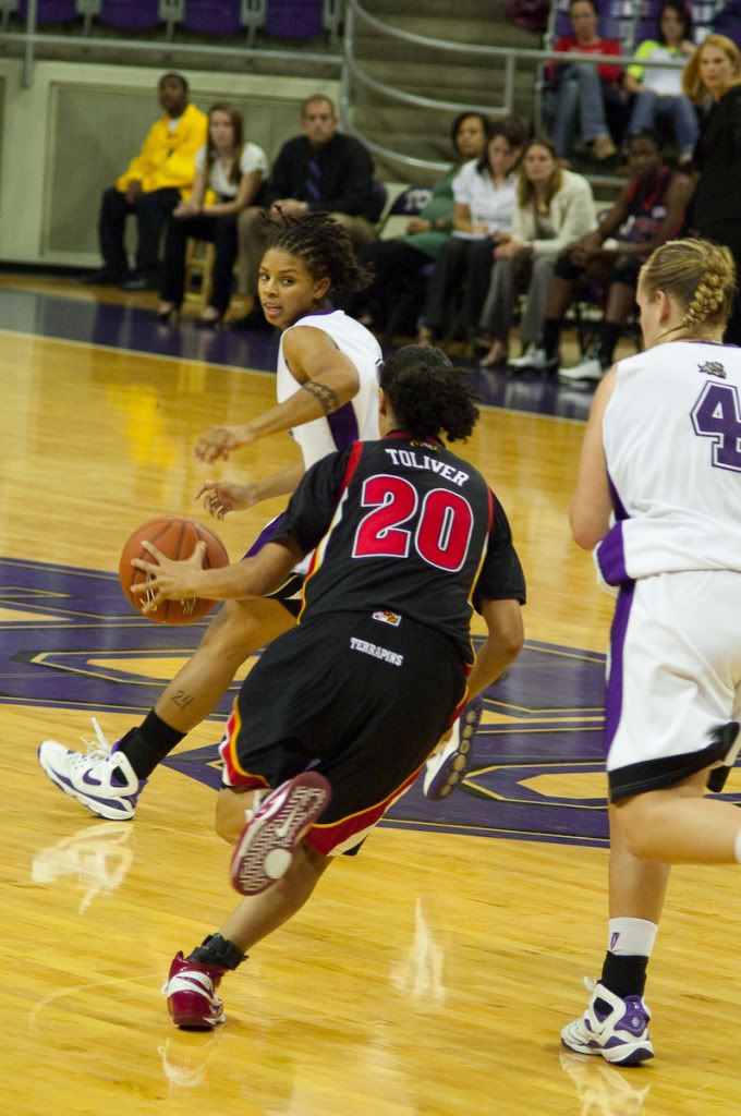 Womenbskball_1st-75.jpg