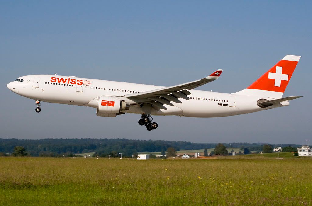 http://i99.photobucket.com/albums/l298/fredseg1/4820-SwissA330Zurich24-5-07HB-IQP.jpg