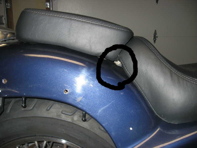 Honda shadow vlx seat removal #4