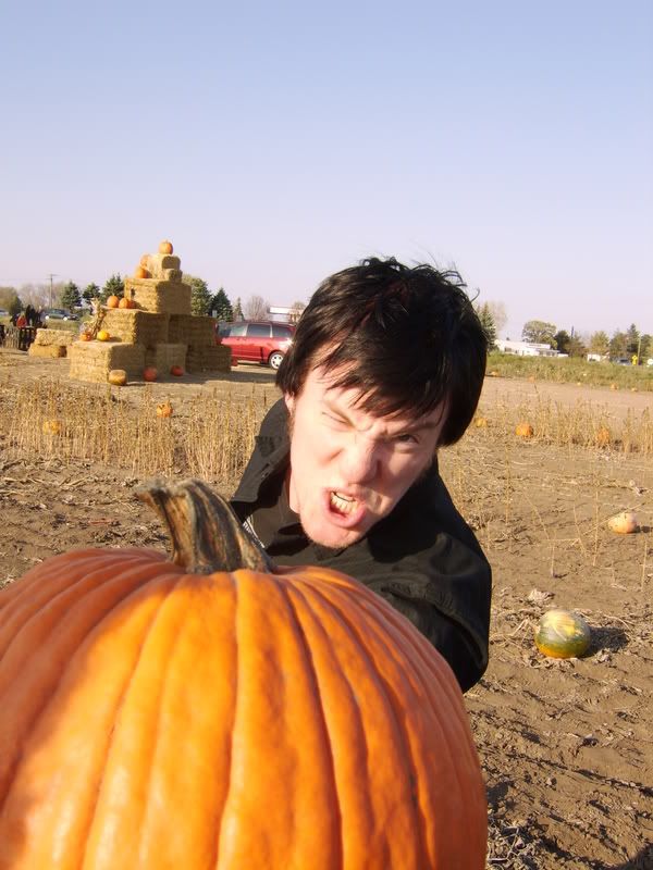 PumpkinPicking002.jpg