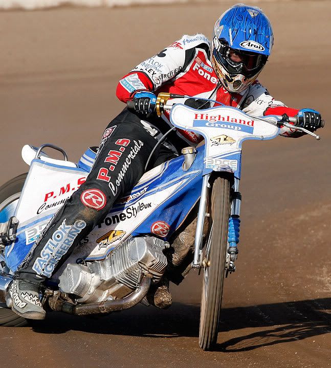 IMAGE: http://i99.photobucket.com/albums/l319/steve70/Speedway4.jpg