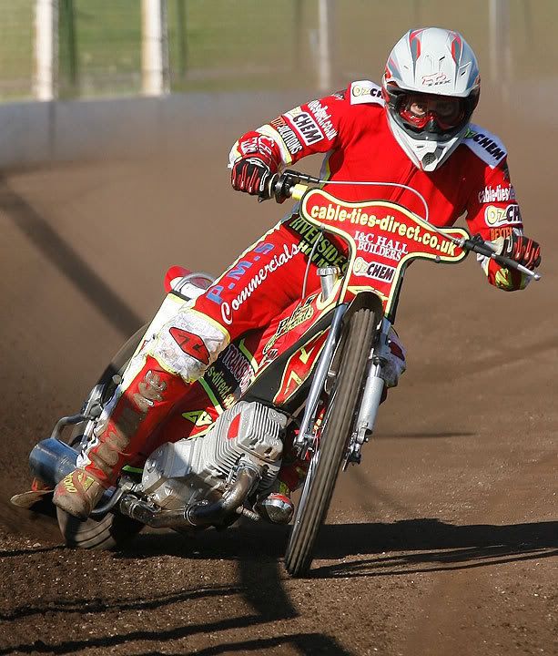 IMAGE: http://i99.photobucket.com/albums/l319/steve70/Speedway5.jpg