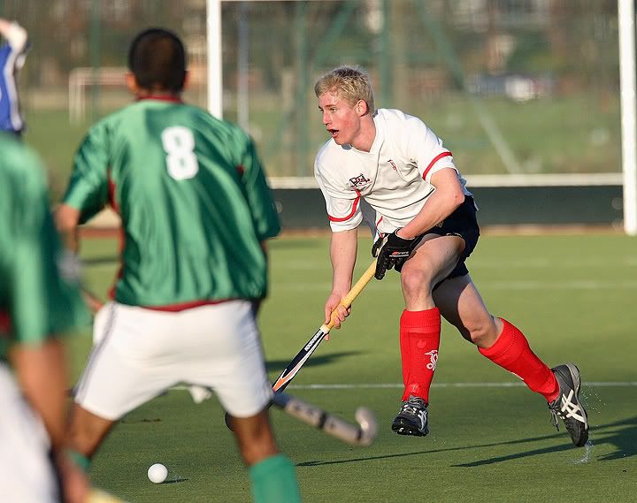 IMAGE: http://i99.photobucket.com/albums/l319/steve70/hockey/_H5K8716a.jpg