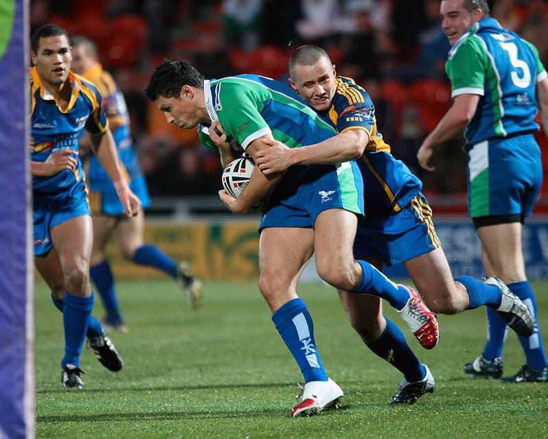 IMAGE: http://i99.photobucket.com/albums/l319/steve70/rugby/PH5K1085.jpg