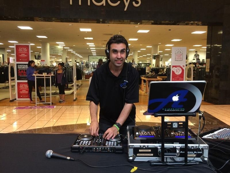 photo DJ Alex Reyes in action at a back to school event on Aug 29 2015_zpshmlfqf4g.jpg